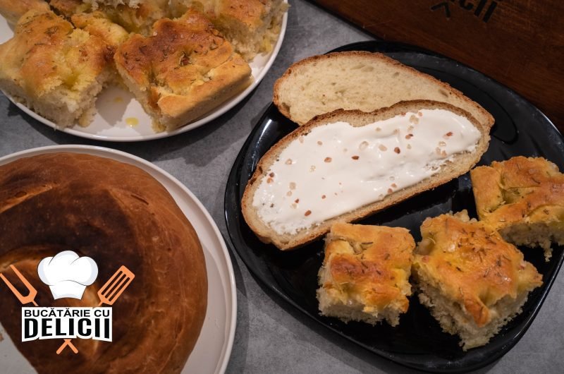 Focaccia si Paine rotunda