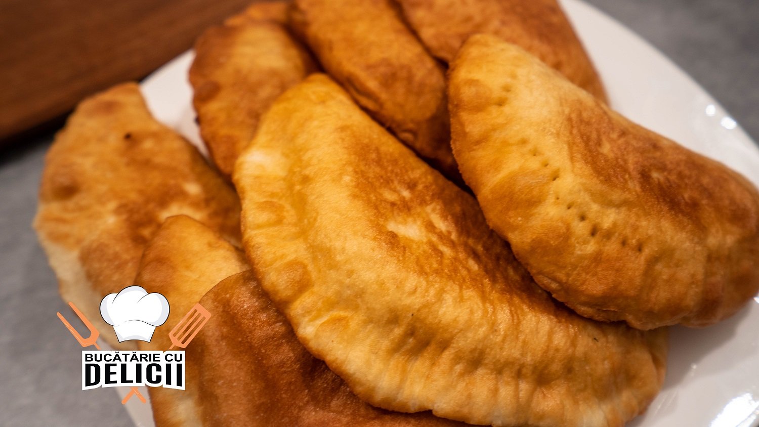 Brânzoaice prăjite cu brânză de vaci