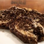 Chec pufos de post marmorat cu cacao